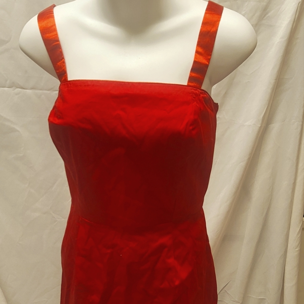 Red dress removable straps